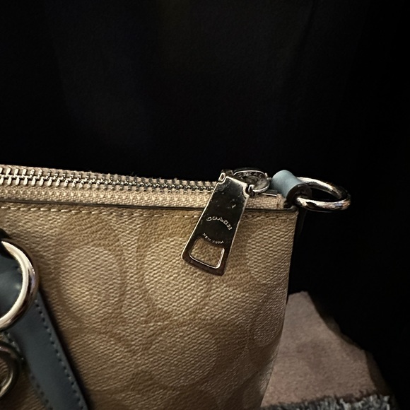 Coach Kasey Satchel - Picture 3 of 12